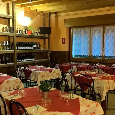 Hotell Capanna C.a.o. *