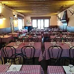 Hotel Capanna C.a.o. *